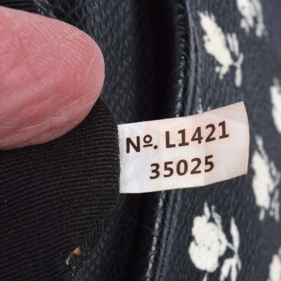 Coach Crosby Large Carryall Tote in Floral Printed Crossgrain Leather - Picture 7 of 15